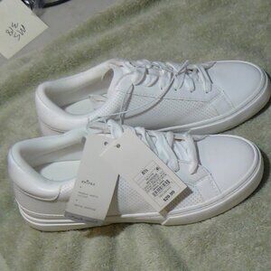 Women's Maddison Sneakers Memory Foam Insole A New Day, White, Size 8.5 / 9